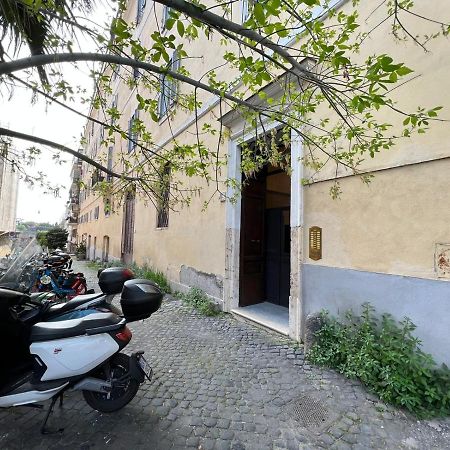 Starhome Colosseo Rome Bagian luar foto