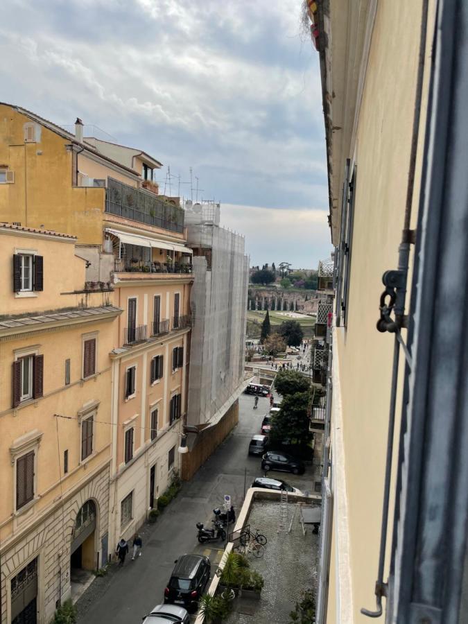 Starhome Colosseo Rome Bagian luar foto