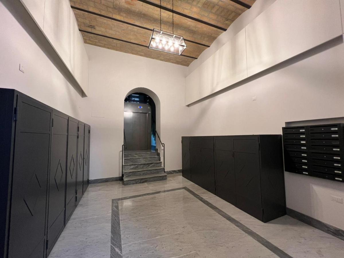 Starhome Colosseo Rome Bagian luar foto